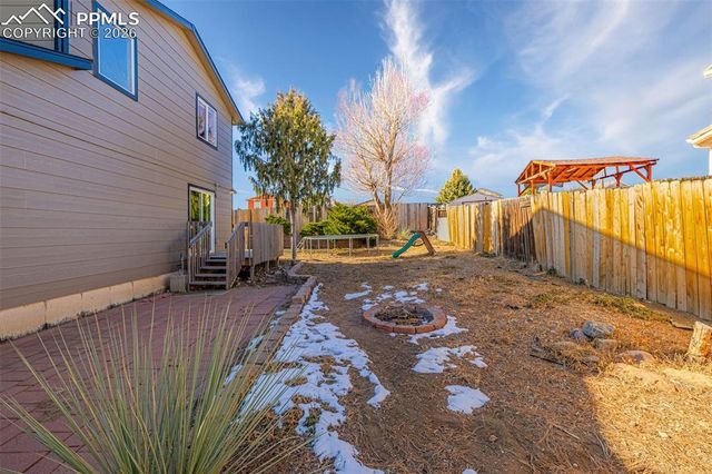 512 Harvest Moon Road, Fountain, CO 80817