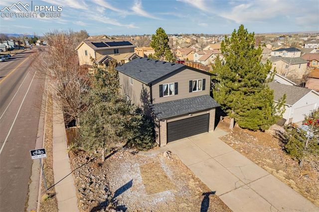 512 Harvest Moon Road, Fountain, CO 80817