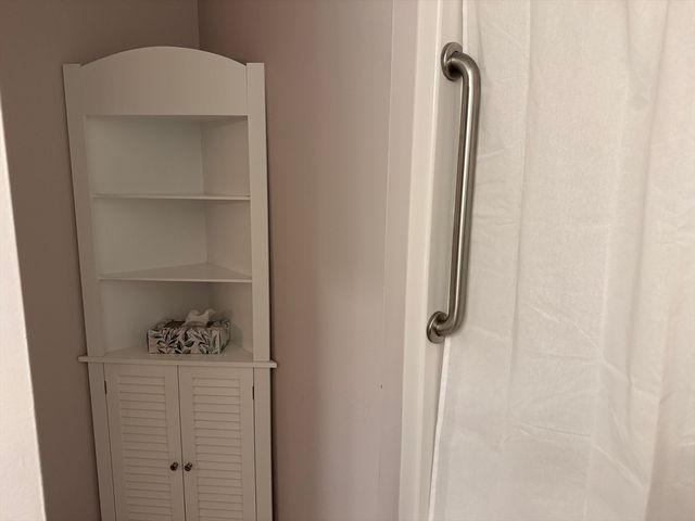 248 Albion Street 312, Wakefield, MA 01880
