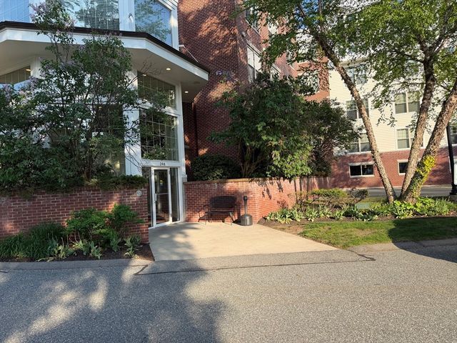 248 Albion Street 312, Wakefield, MA 01880
