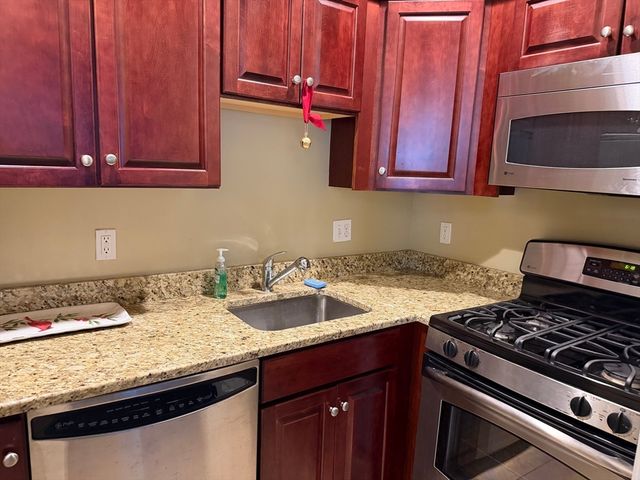 248 Albion Street 312, Wakefield, MA 01880