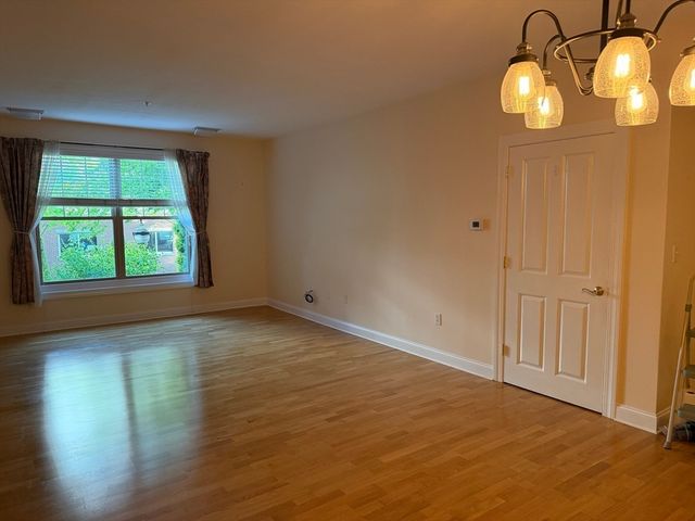 248 Albion Street 312, Wakefield, MA 01880