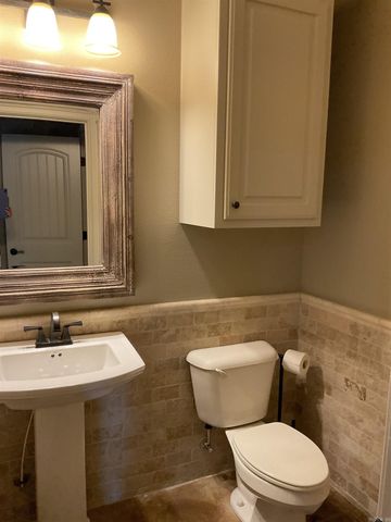175 Vernon Harvey Rd, Beebe, AR 72143
