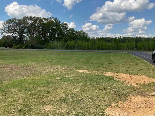 175 Vernon Harvey Rd, Beebe, AR 72143