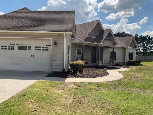 175 Vernon Harvey Rd, Beebe, AR 72143
