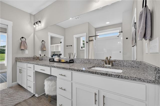 1924 Lou Gurley Road, Bowersville, GA 30516