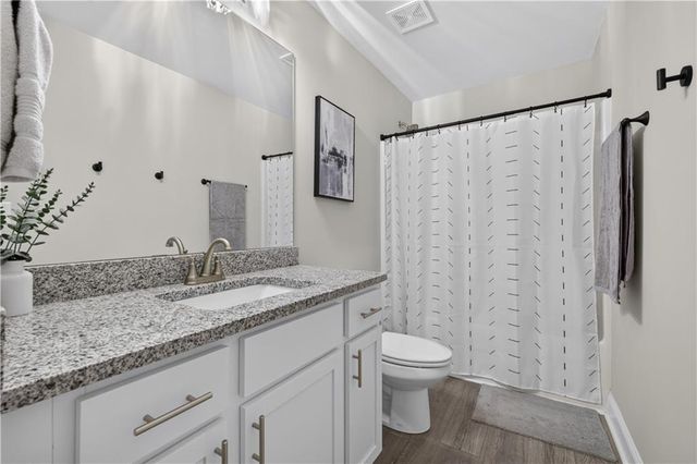1924 Lou Gurley Road, Bowersville, GA 30516