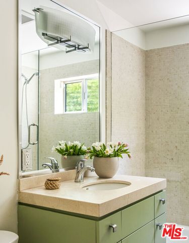 4947 Varna Avenue, Sherman Oaks, CA 91423