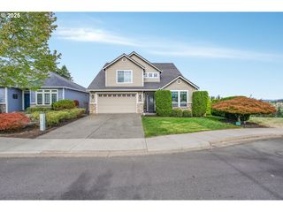 7956 Sw RED SUNSET Ln, Beaverton, OR 97007