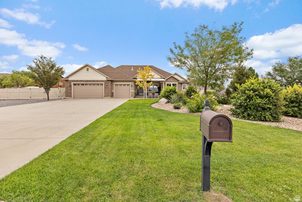1879 E TICKVILLE CIR, Eagle Mountain, UT 84005 — photo 2