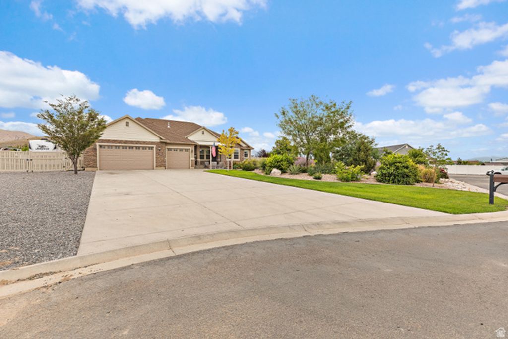 1879 E TICKVILLE CIR, Eagle Mountain, UT 84005 — photo 3