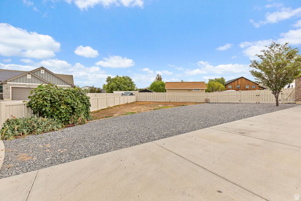 1879 E TICKVILLE CIR, Eagle Mountain, UT 84005 — photo 5