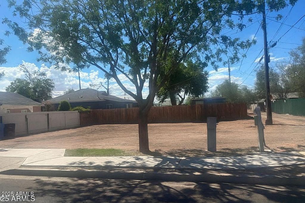 102 W WASHINGTON Avenue 18, Gilbert, AZ 85233 — photo 2