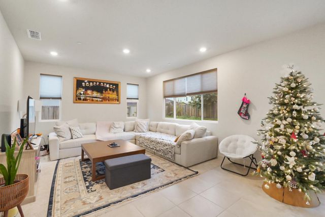 5506 Julia Ave, Keyes, CA 95328