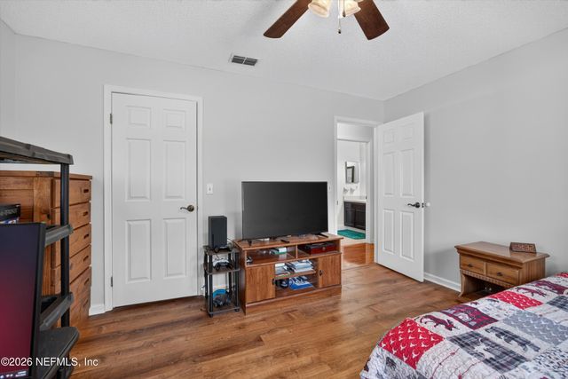 2435 RANGE LINE Road, Middleburg, FL 32068