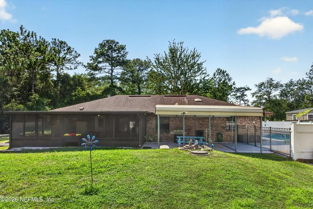 2435 RANGE LINE Road, Middleburg, FL 32068
