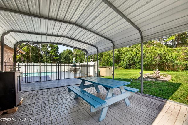 2435 RANGE LINE Road, Middleburg, FL 32068