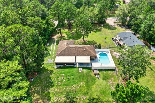 2435 RANGE LINE Road, Middleburg, FL 32068