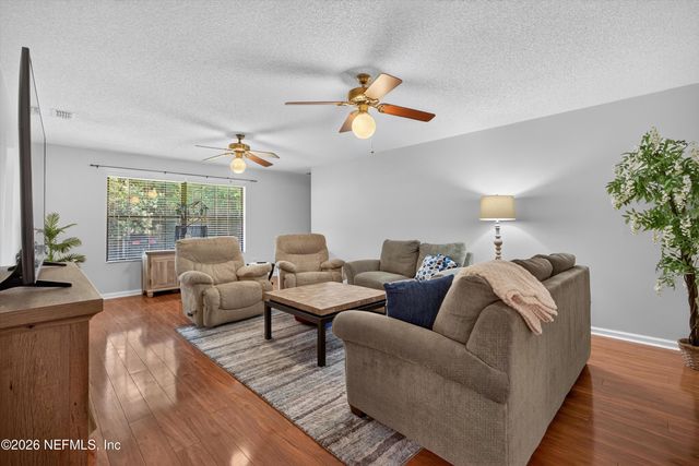 2435 RANGE LINE Road, Middleburg, FL 32068