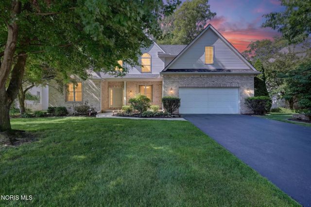 8855 Walnut Trail, Sylvania, OH 43560