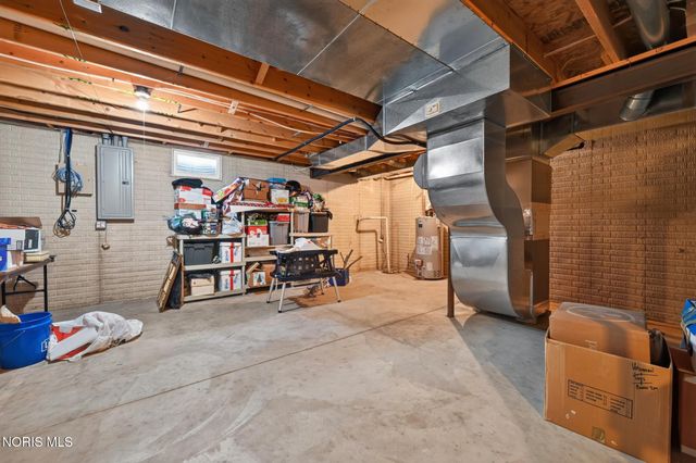 8855 Walnut Trail, Sylvania, OH 43560