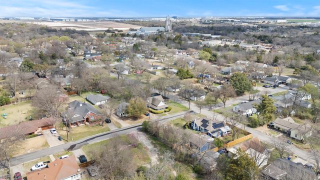 124 E 6th Street, Lancaster, TX 75146