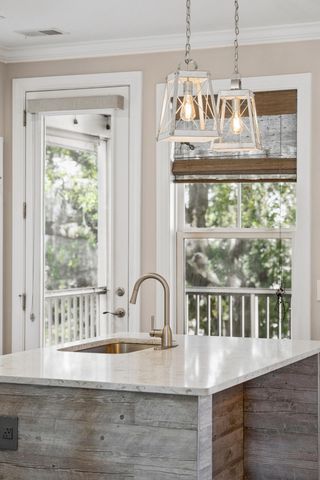 2216 Hamlin Sound Circle Circle, Mount Pleasant, SC 29466