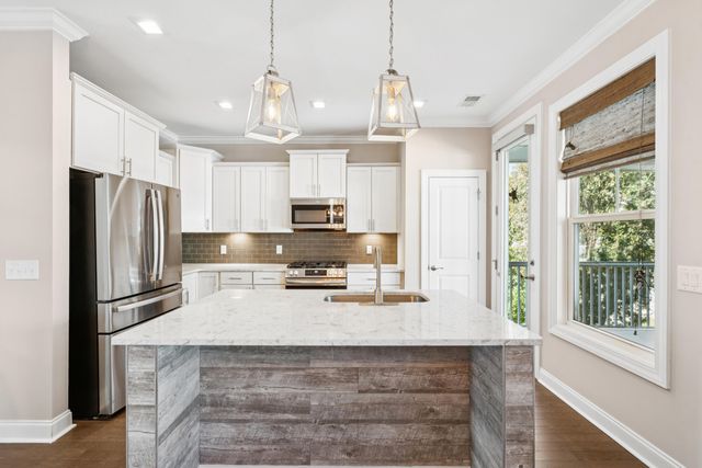 2216 Hamlin Sound Circle Circle, Mount Pleasant, SC 29466