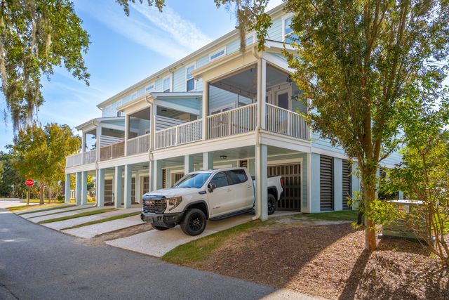 2216 Hamlin Sound Circle Circle, Mount Pleasant, SC 29466