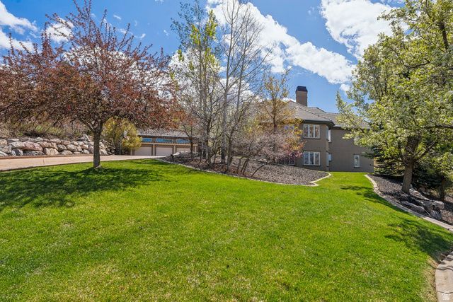 1714 RIDGE POINT DR, Bountiful, UT 84010