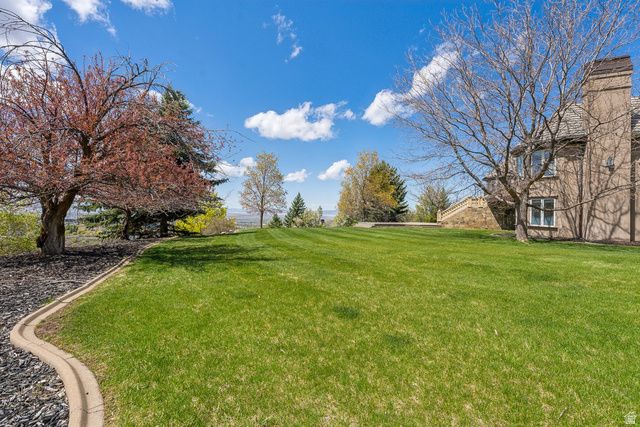 1714 RIDGE POINT DR, Bountiful, UT 84010