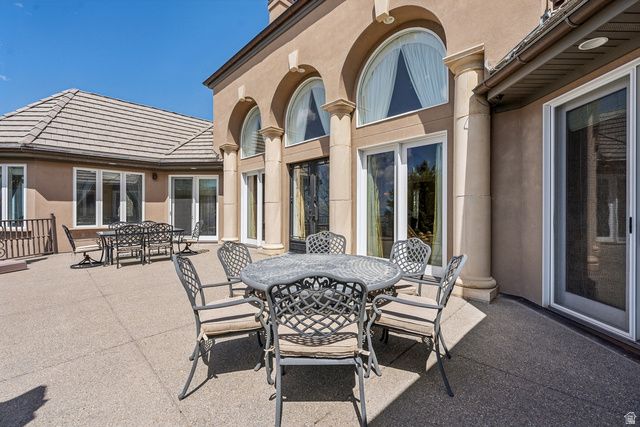 1714 RIDGE POINT DR, Bountiful, UT 84010
