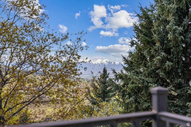 1714 RIDGE POINT DR, Bountiful, UT 84010