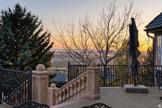 1714 RIDGE POINT DR, Bountiful, UT 84010