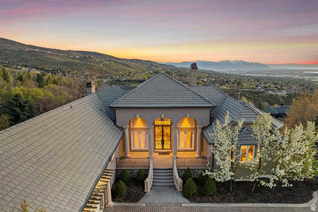 1714 RIDGE POINT DR, Bountiful, UT 84010