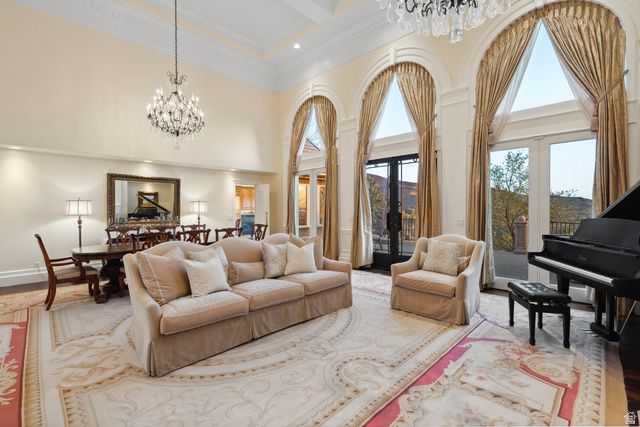 1714 RIDGE POINT DR, Bountiful, UT 84010