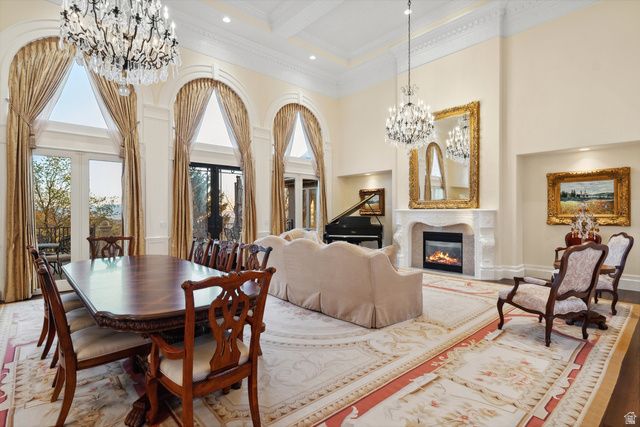 1714 RIDGE POINT DR, Bountiful, UT 84010