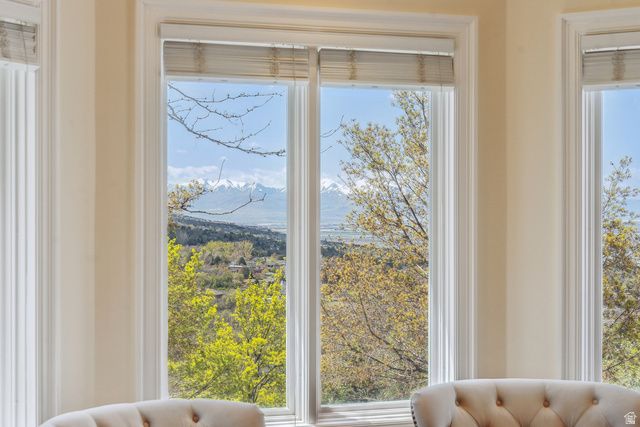 1714 RIDGE POINT DR, Bountiful, UT 84010