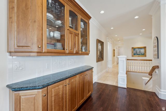 1714 RIDGE POINT DR, Bountiful, UT 84010