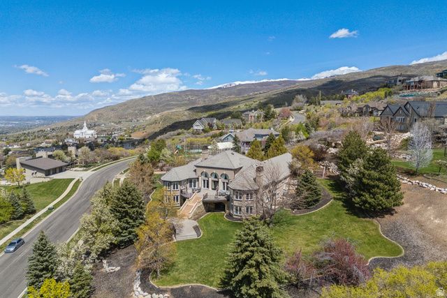 1714 RIDGE POINT DR, Bountiful, UT 84010