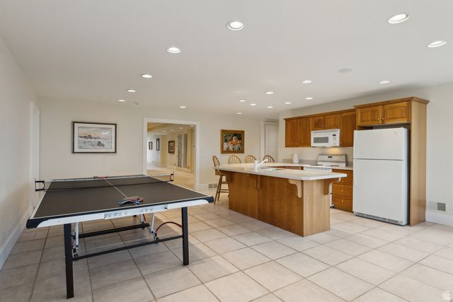 1714 RIDGE POINT DR, Bountiful, UT 84010