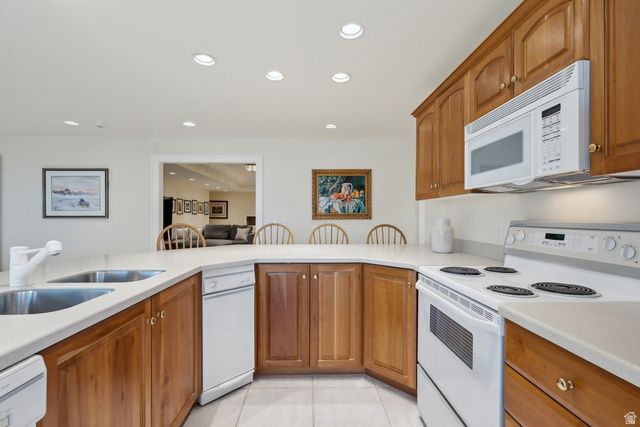 1714 RIDGE POINT DR, Bountiful, UT 84010