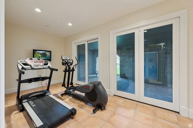 1714 RIDGE POINT DR, Bountiful, UT 84010