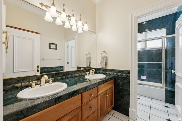 1714 RIDGE POINT DR, Bountiful, UT 84010