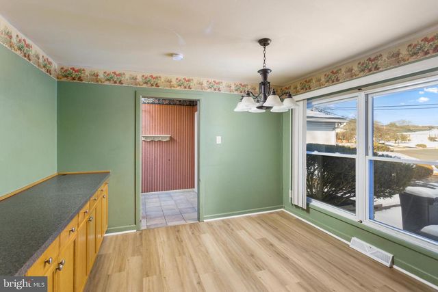 11 DRIALO DR, Allentown, NJ 08501