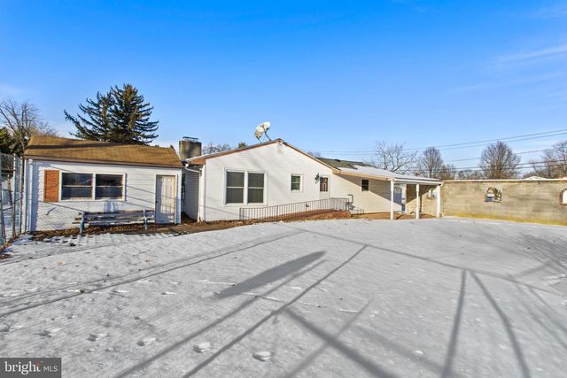 11 DRIALO DR, Allentown, NJ 08501