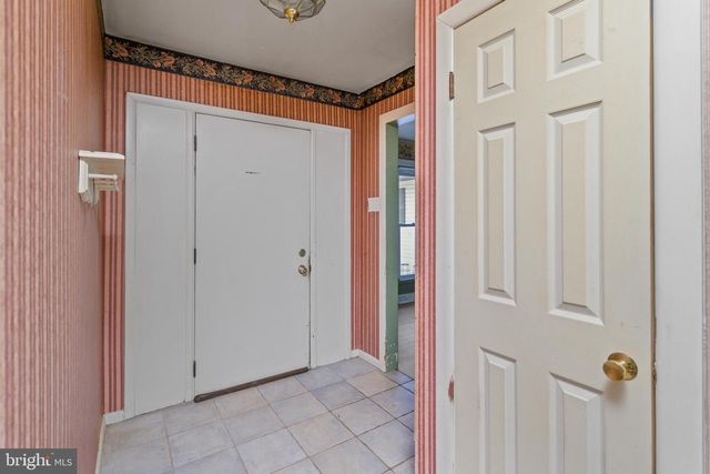 11 DRIALO DR, Allentown, NJ 08501