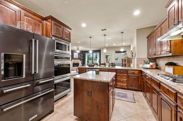 1701 Mcgee Avenue, Argyle, TX 76226