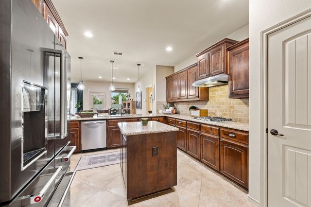 1701 Mcgee Avenue, Argyle, TX 76226