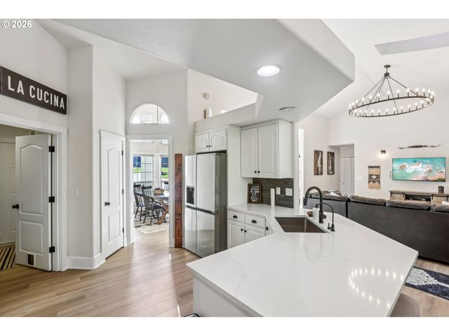 19609 Nw 9TH Ct, Ridgefield, WA 98642